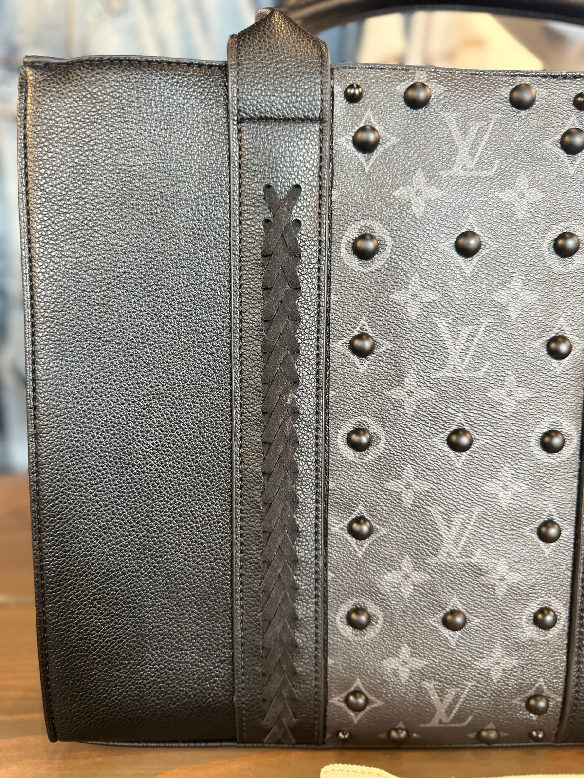 Chrissy Tote-Wrangler/LV