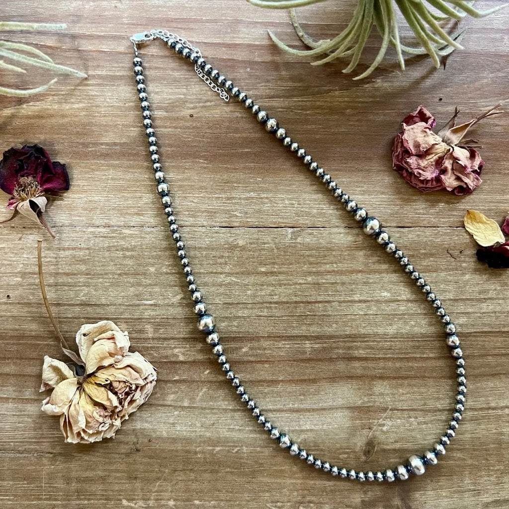 18 Inch Graduated Navajo Pearls Necklace