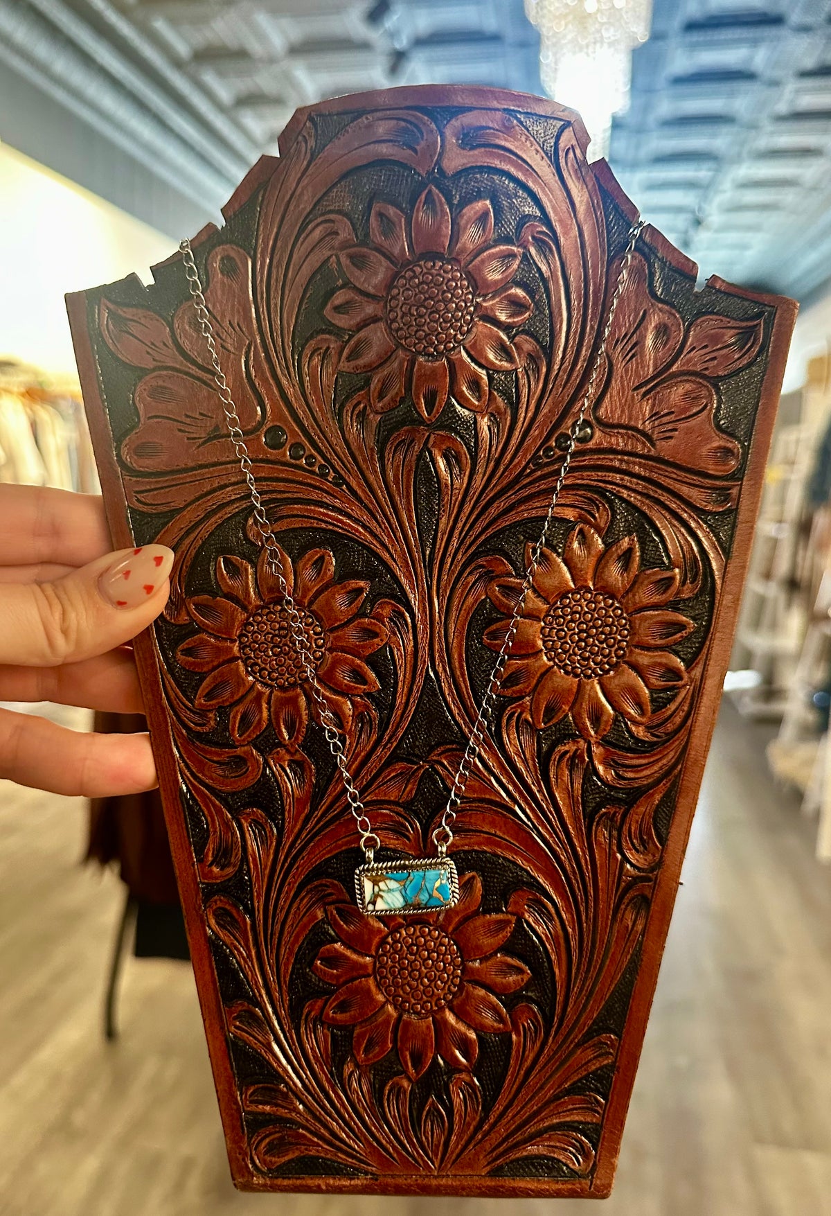 Bar Necklace Blue Dahlia Turquoise