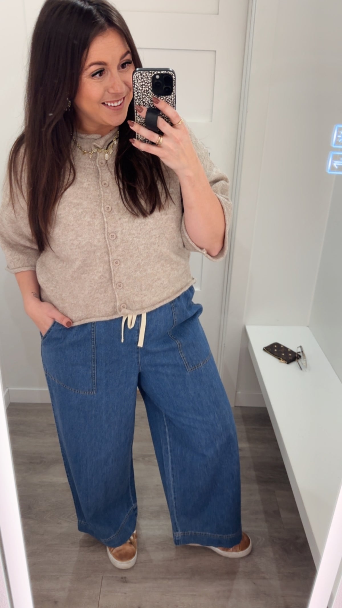 Quarter Sleeve Knit Cardigan