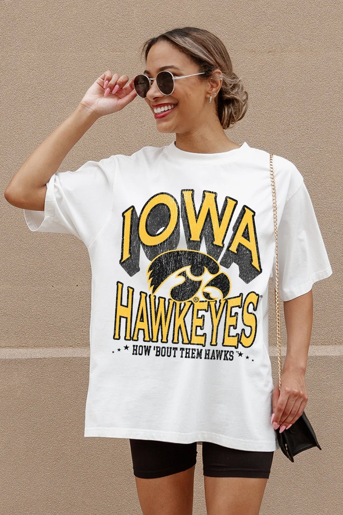 IOWA HAWKEYES Oversized Tee