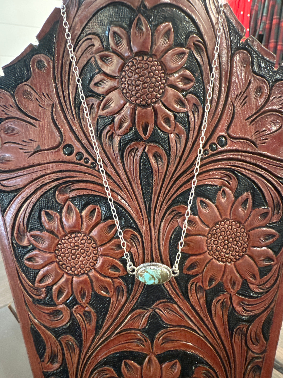 Number 8 turquoise chain necklace