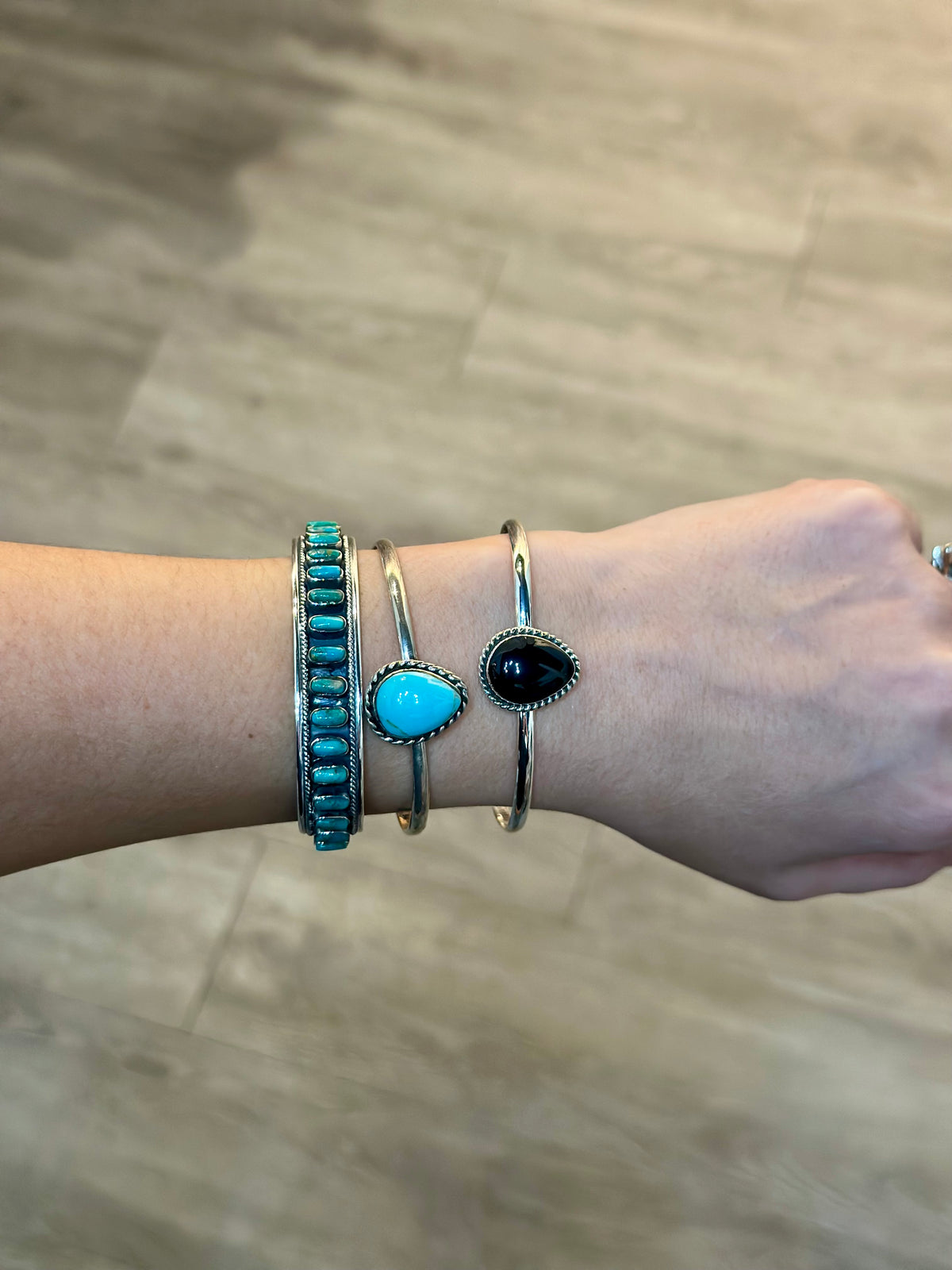 Teardrop Dainty Cuff