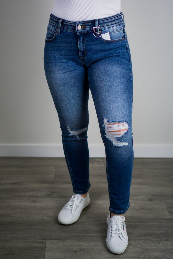 KanCan Mid Rise Skinny Straight Jean