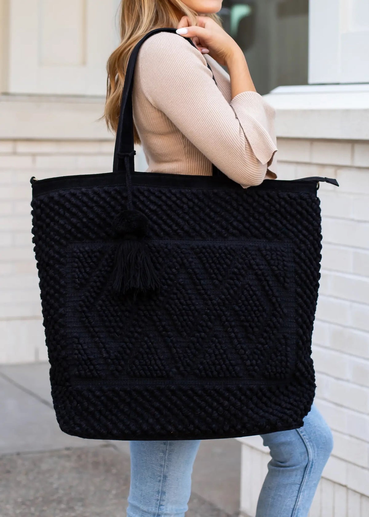 Black Diamond Pattern Tote